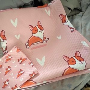 Corgi Queen spread and 2 Shams